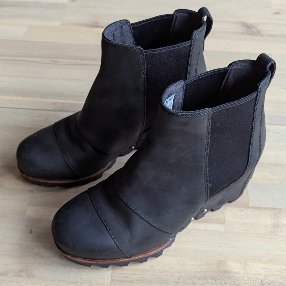SOREL Joan of Arc Lea Wedge‎ Bootie Shoe (Women's Sz 7)